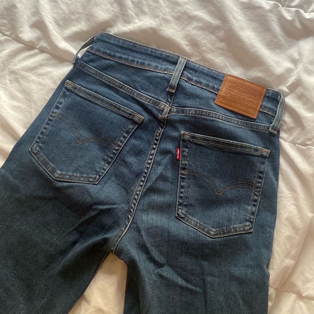 LEVI BOGO 50% OFF - 721 HIGH RISE SKINNY